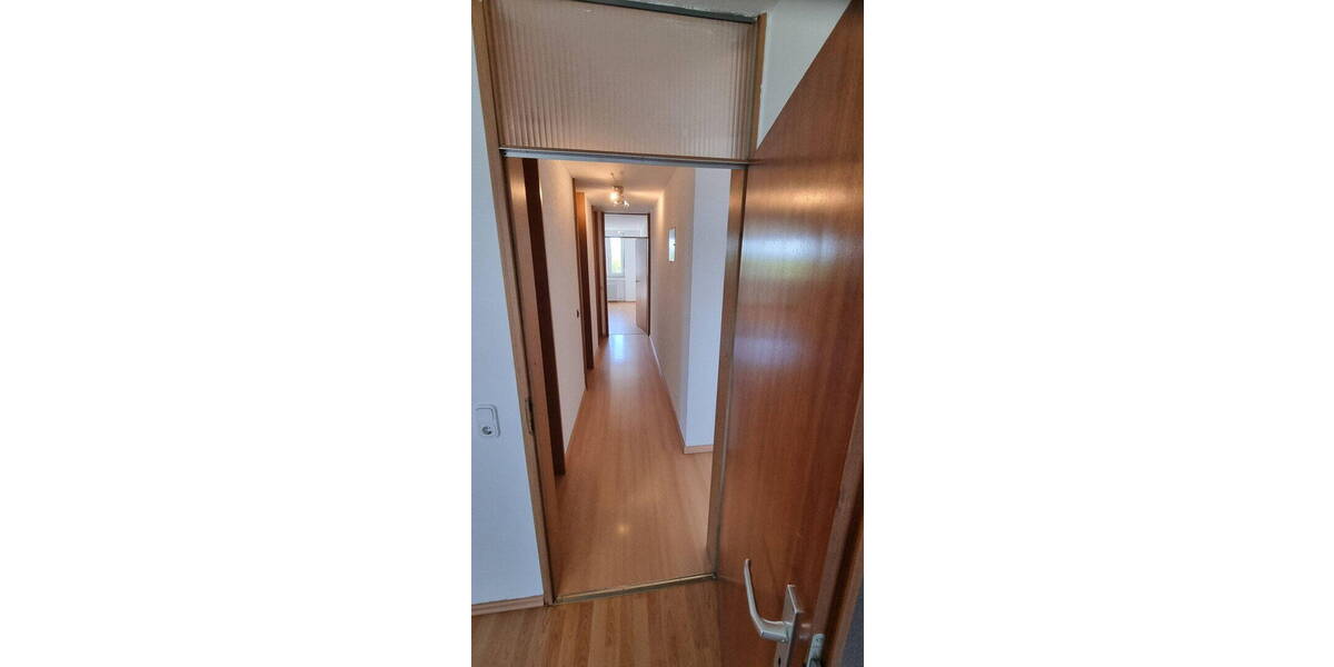 Etagenwohnung Kornwestheim - 3 Zimmer, 84 m&sup2;, 336.000&euro; | Angebot:26343978