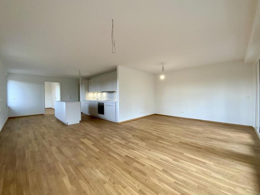 Neubau-Highlight: 3-Zimmer-Wohnung mit EBK und Balkon in Südausrichtung zimmer