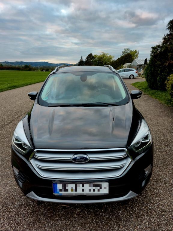 Ford Kuga 116.000 km 15.000 € Plüderhausen 73655