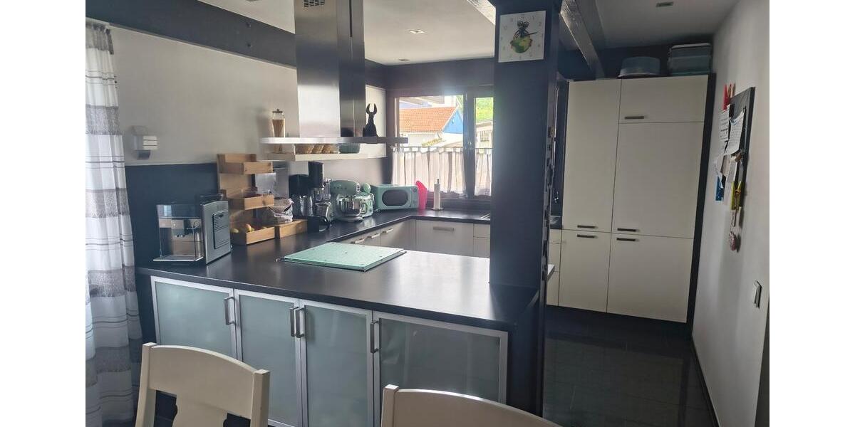 Einfamilienhaus Ebersbach an der Fils - 8 Zimmer, 214 m&sup2;, 795.000&euro; | Angebot:27165341