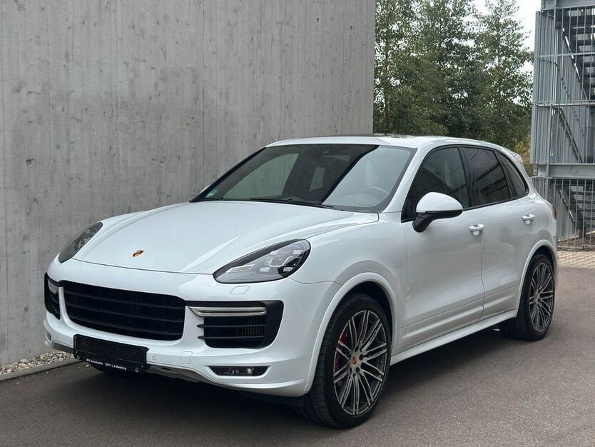 Porsche Cayenne 85.000 km 42.990 € Leinfelden-Echterdingen (Musberg) 70771