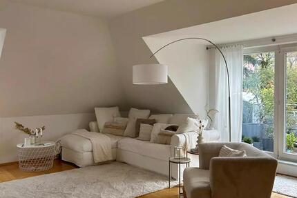 Wohnung Stuttgart Stuttgart-West - 3 Zimmer, 94 m&sup2;, 1.400&euro; | Angebot:26408603