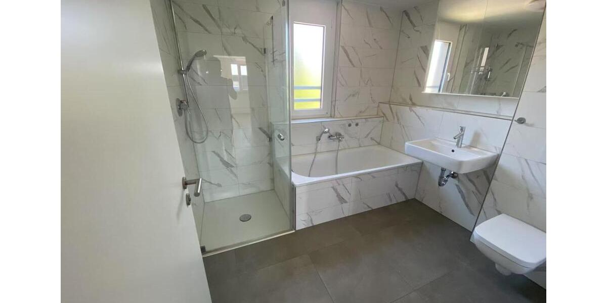 Gehobenes 4-Zi.-Reiheneckhaus mit EBK in Böblingen zur Vermietung 4 zimmer