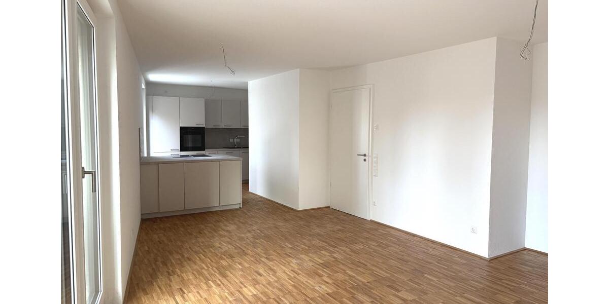 Erdgeschoßwohnung Leonberg - 3 Zimmer, 87 m&sup2;, 1.601&euro; | Angebot:23712509