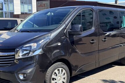 Opel Vivaro 289.000 km 10.990 &euro; Filderstadt bei Stuttgart 70794