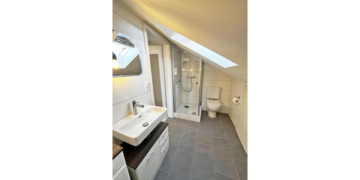 Dachgeschoßwohnung Ostfildern - 1.5 Zimmer, 39 m&sup2;, 695&euro; | Angebot:26235872