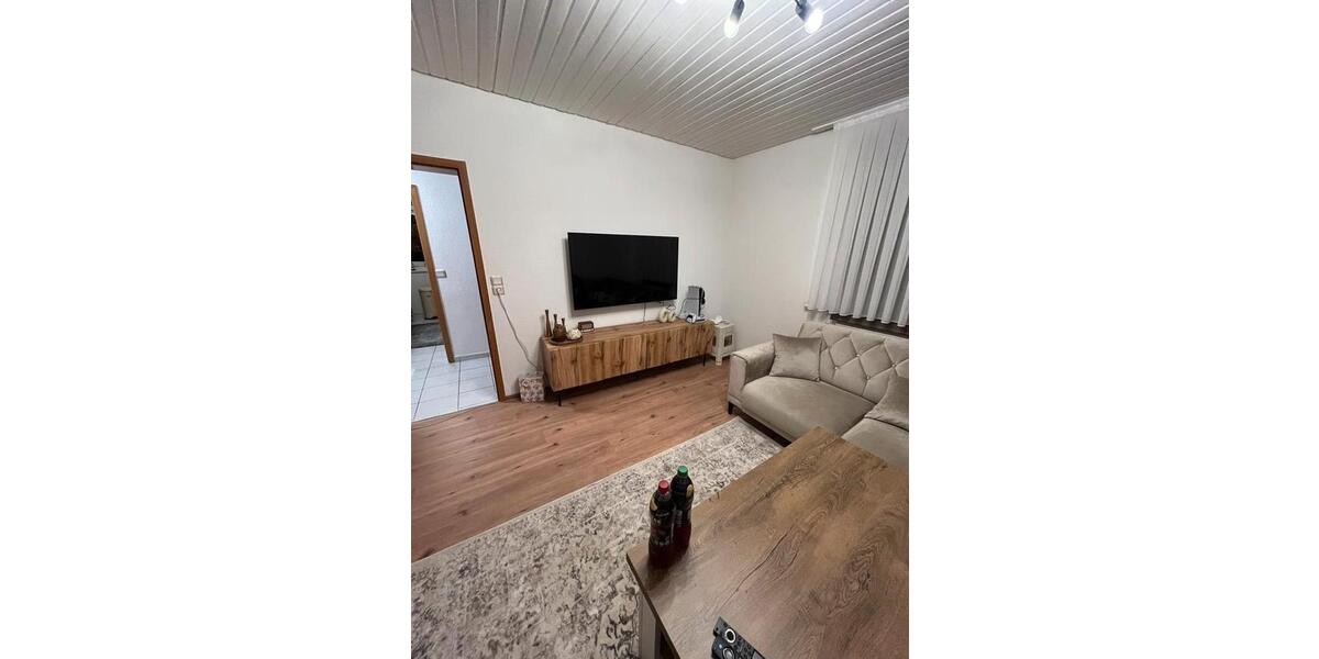 Erdgeschoßwohnung Esslingen am Neckar Brühl - 3 Zimmer, 55 m&sup2;, 205.000&euro; | Angebot:26957497