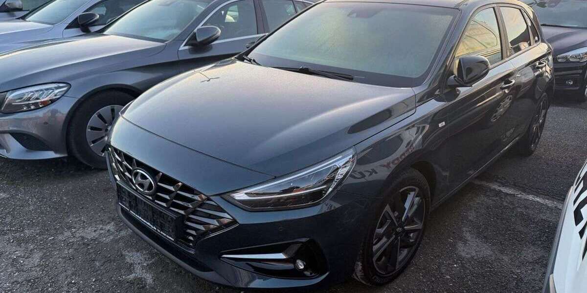 Hyundai i30 60.800 km 18.699 &euro; Sindelfingen 71065