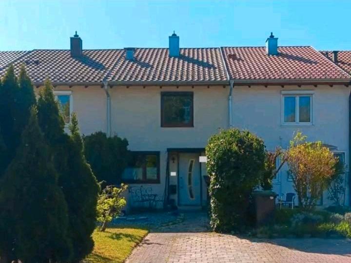 Reihenhaus Sindelfingen - 4 Zimmer, 89 m&sup2;, 399.000&euro; | Angebot:26414808