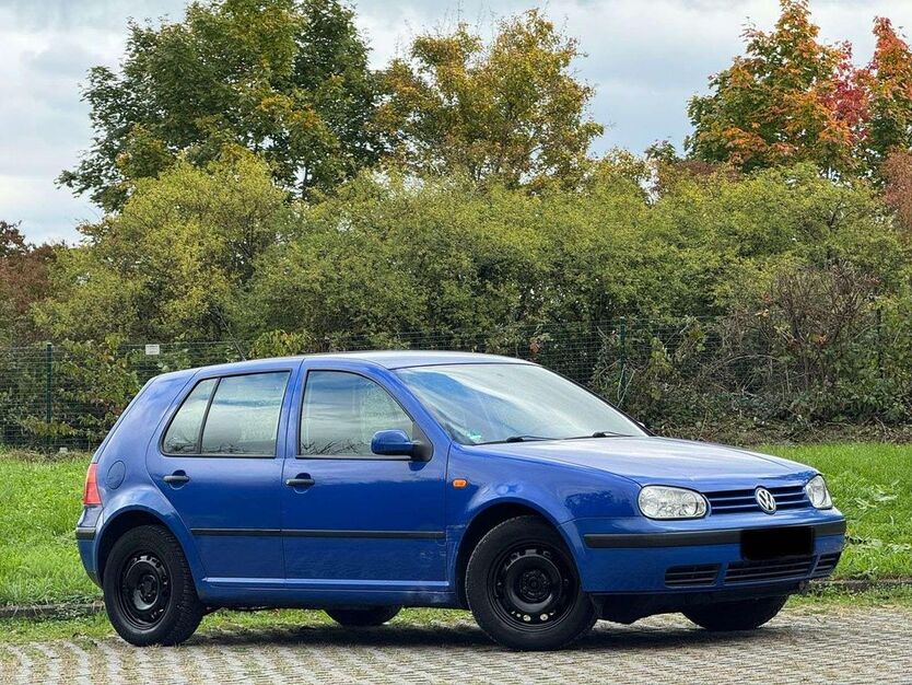 VW Golf 230.000 km 2.700 € Murr 71711