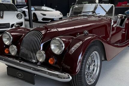 Morgan Plus 8 81.700 km 49.980 € Uhingen 73066