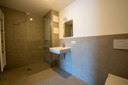 Wohnung Besigheim - 3.5 Zimmer, 84 m&sup2;, 1.085&euro; | Angebot:26913135