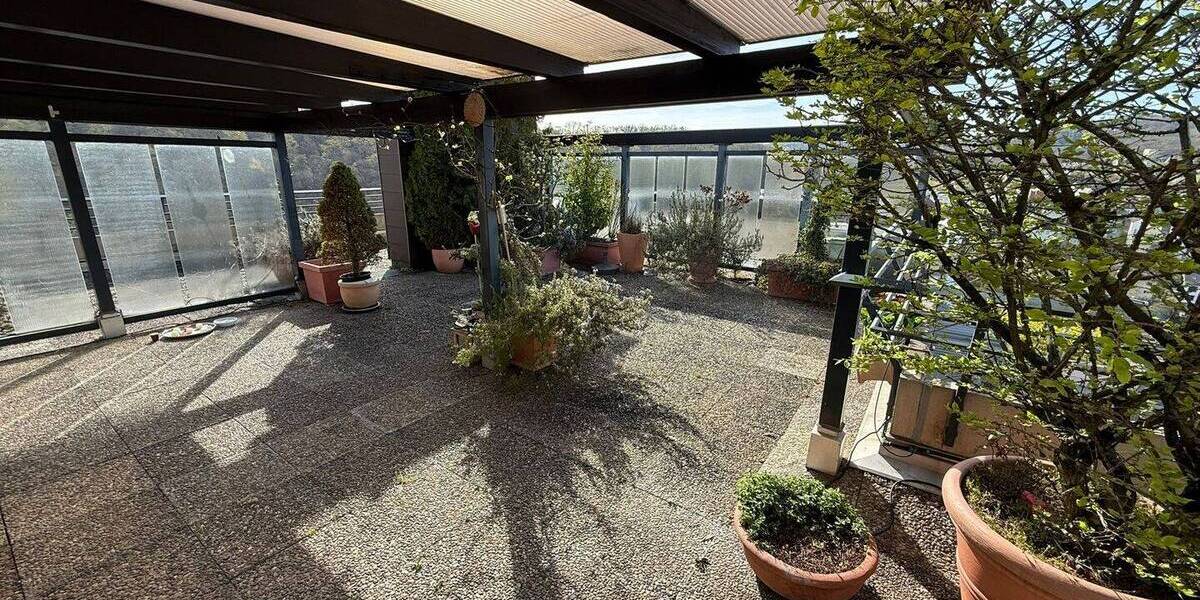 Terrassenwohnung Stuttgart Botnang - 4 Zimmer, 113 m&sup2;, 595.000&euro; | Angebot:26512913