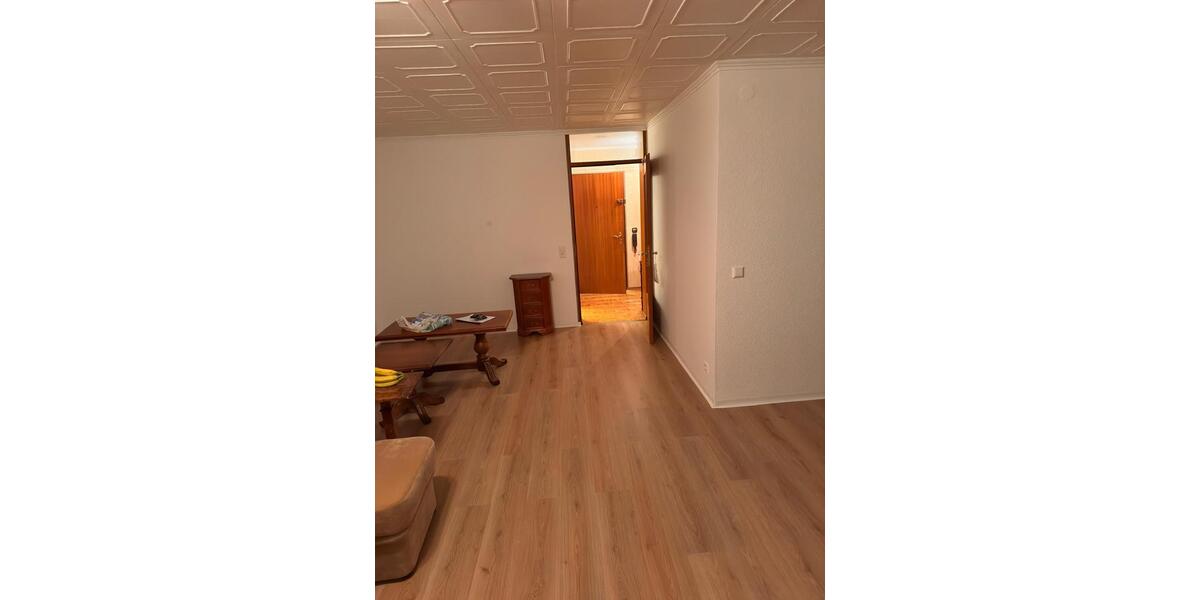 Etagenwohnung Stuttgart Degerloch - 2.5 Zimmer, 63 m&sup2;, 257.000&euro; | Angebot:26375445
