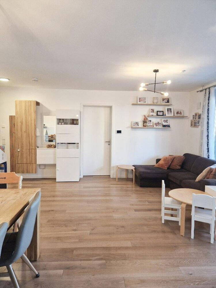Provisionsfrei! Moderne, barrierefreie 4,5-Zimmer-Wohnung mit zwei Bädern, großem Balkon