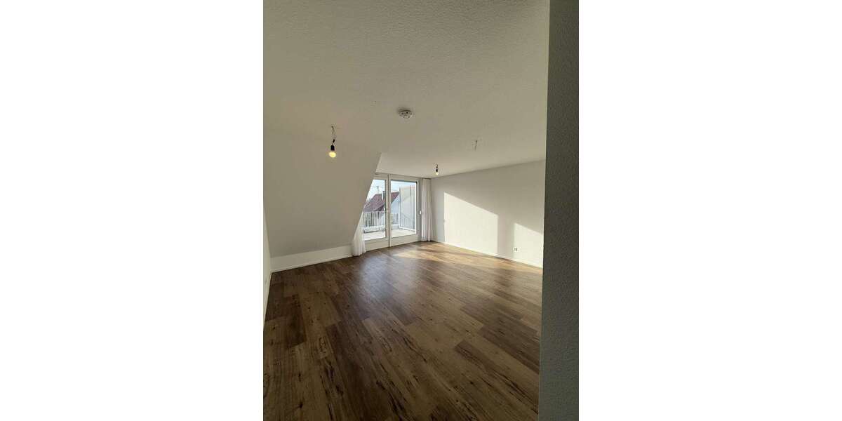 Etagenwohnung Sindelfingen - 2 Zimmer, 55 m&sup2;, 974&euro; | Angebot:26173313