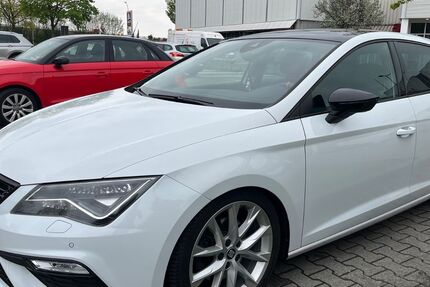 Seat Leon 126.000 km 13.400 &euro; Stuttgart 70374