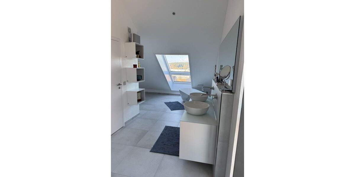 Doppelhaushälfte Renningen Malmsheim - 6 Zimmer, 226 m&sup2;, 2.850&euro; | Angebot:25629869