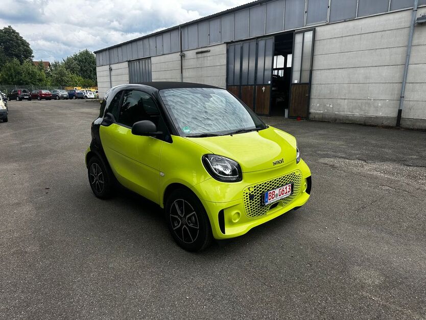 Smart ForTwo 10.718 km 10.500 € Weil im Schönbuch/Böblingen 71093