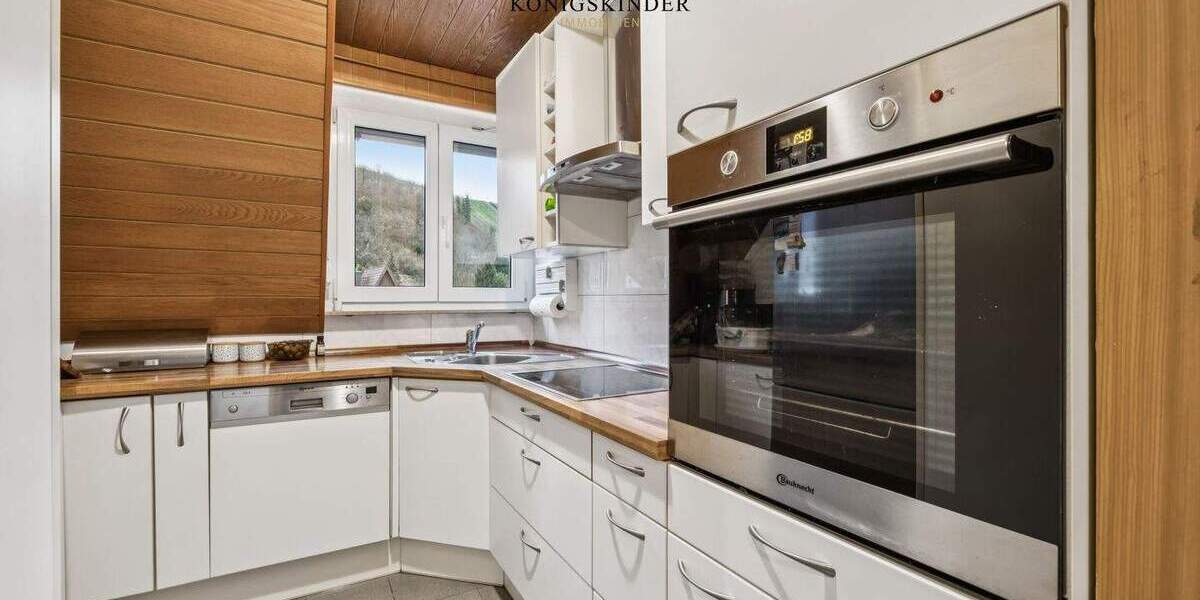 Etagenwohnung Stuttgart Untertürkheim - 3 Zimmer, 79 m&sup2;, 199.000&euro; | Angebot:25210793