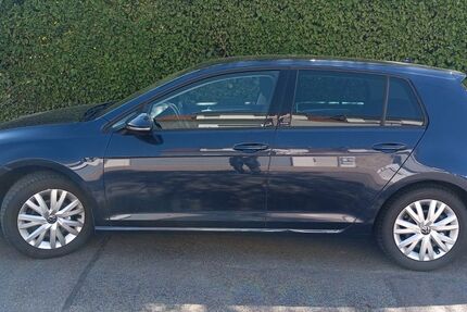 VW Golf 73.000 km 10.100 &euro; Ostfildern- Scharnhausen 73760