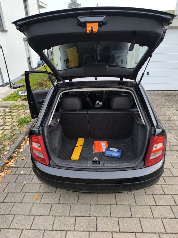 Skoda Fabia 109.263 km 3.500 € Waiblingen 71334