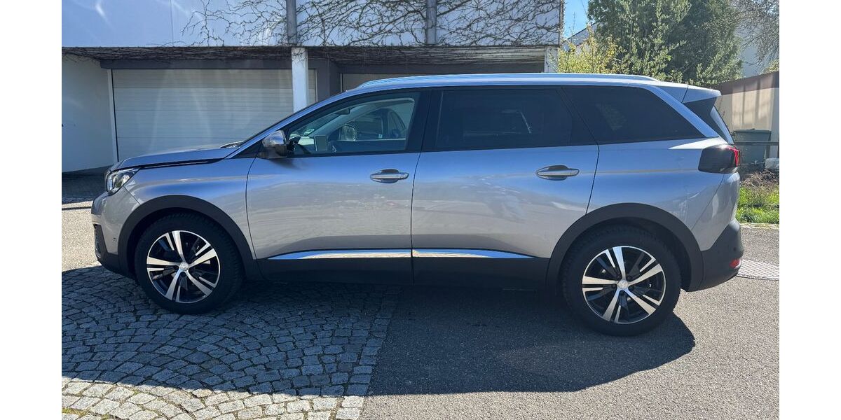 Peugeot 5008 139.000 km 13.800 &euro; Waiblingen 71332