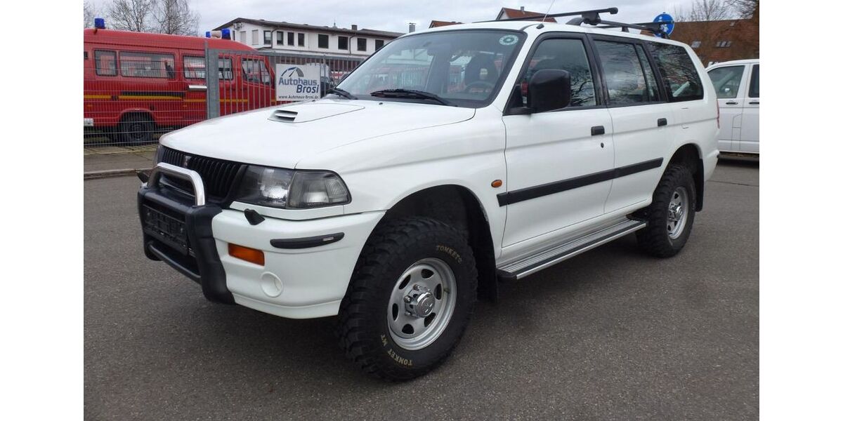 Mitsubishi Pajero 42.600 km 18.900 € Nürtingen bei Stuttgart 72622