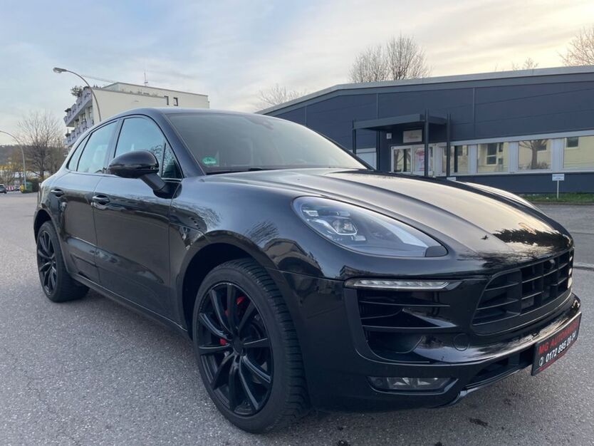 Porsche Macan 227.727 km 28.500 € Fellbach 70736