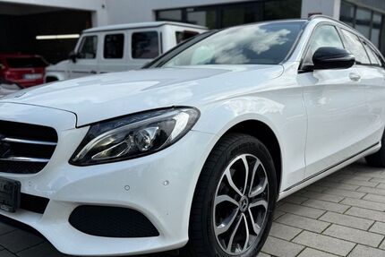 Mercedes-Benz 220 141.000 km 18.900 &euro; Vaihingen Enz 71665