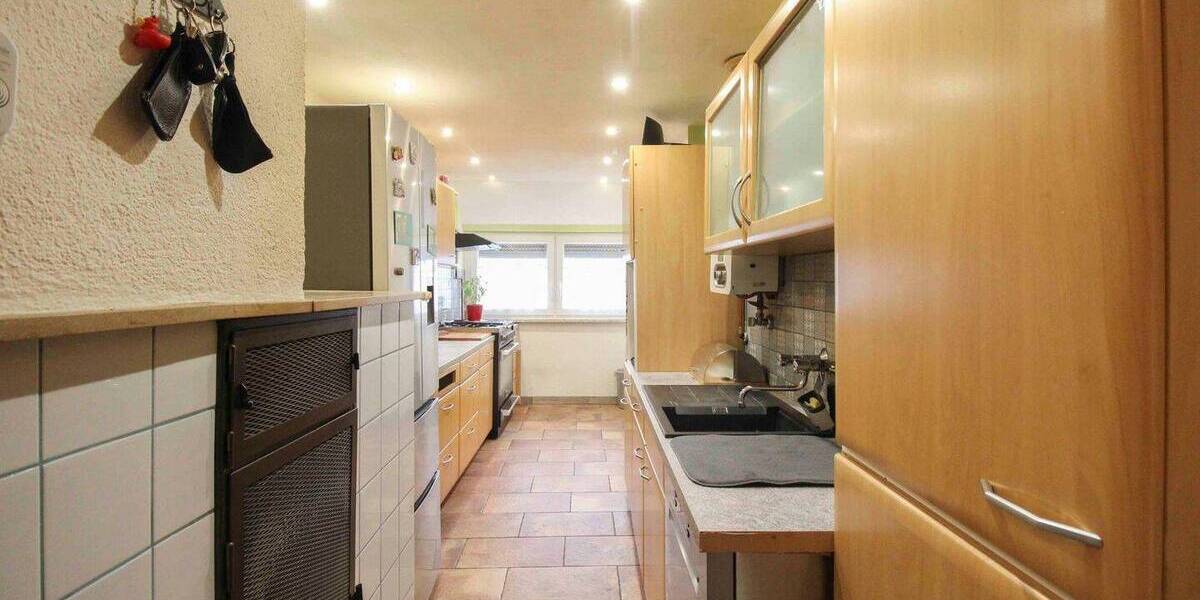 Etagenwohnung Schorndorf - 4 Zimmer, 81 m&sup2;, 265.000&euro; | Angebot:26118001