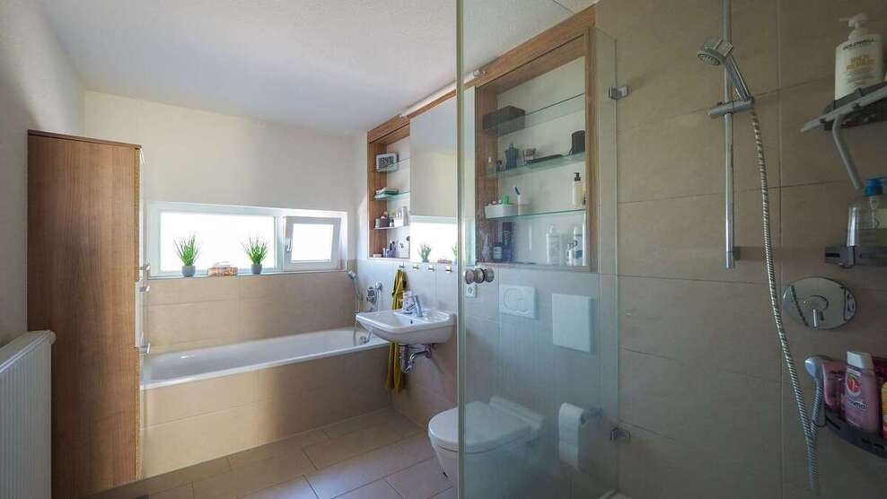 #willkommendaheim Reihenhaus in Top-Zustand und neuer PV-Anlage 5 zimmer