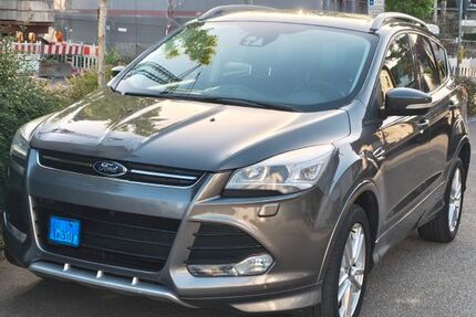 Ford Kuga 126.000 km 14.800 &euro; Benningen 71726