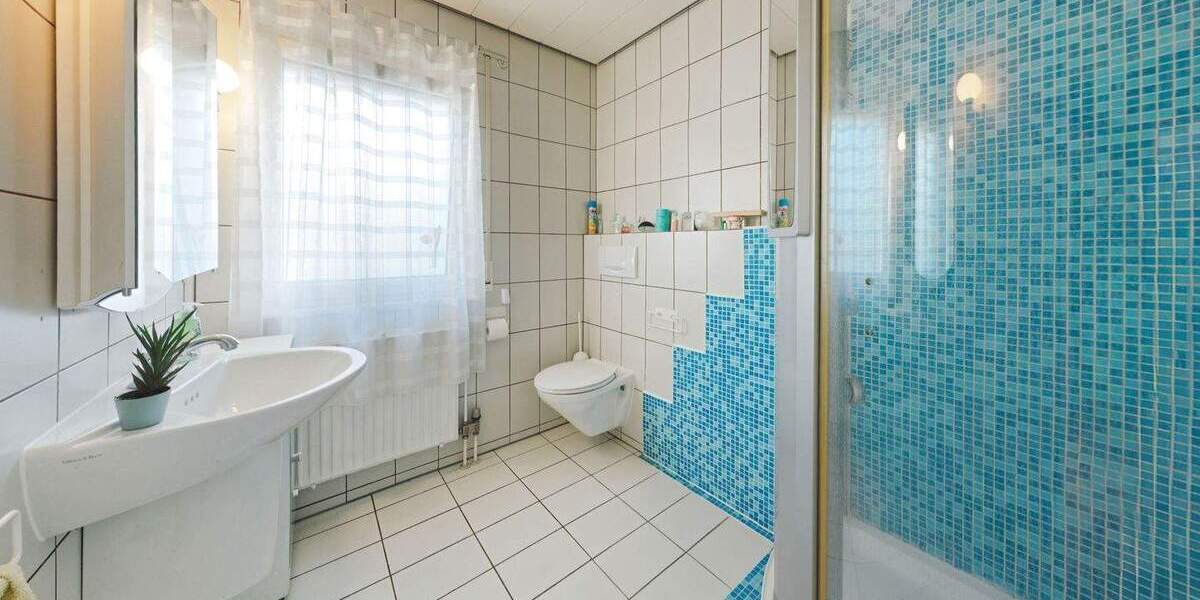 Etagenwohnung Remseck Neckarrems - 7 Zimmer, 226 m&sup2;, 799.000&euro; | Angebot:24847873