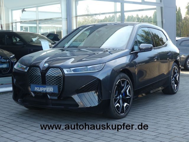 BMW iX 16.660 km 67.500 &euro; Vaihingen / Enz 71665