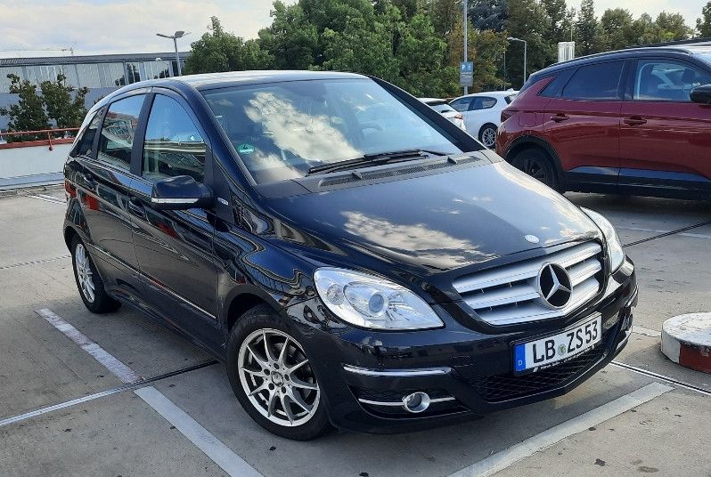 Mercedes-Benz B 180 209.124 km 2.900 &euro; Ludwigsburg 71636