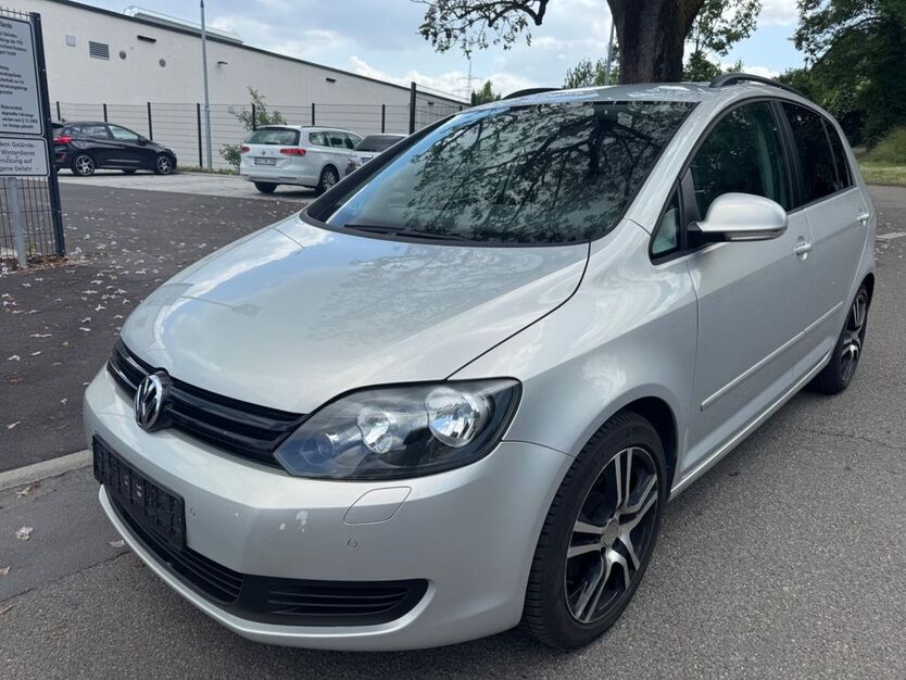VW Golf 148.000 km 5.950 € Ingersheim/Ludwigsburg 74379