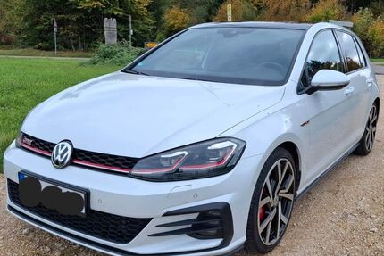 VW Golf 86.000 km 23.800 € Ebersbach 73061