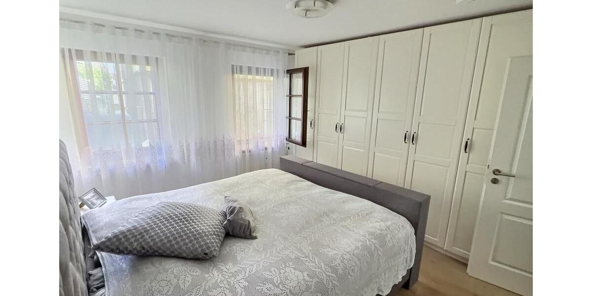 Erdgeschoßwohnung Ludwigsburg Pflugfelden - 4 Zimmer, 99 m&sup2;, 480.000&euro; | Angebot:26276661