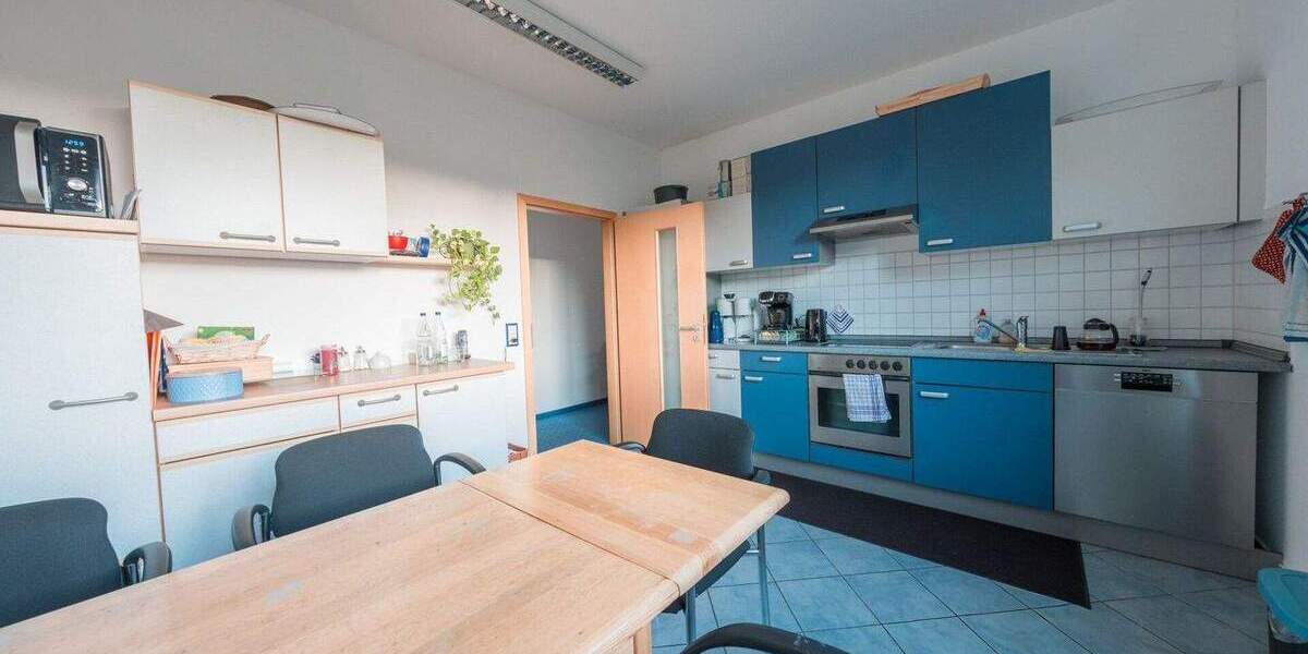 Gewerbeobjekt Remseck am Neckar / Neckargröningen Neckargröningen - 7 Zimmer, 168 m&sup2;, 349.000&euro; | Angebot:25744954