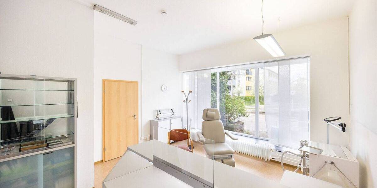 Mehrfamilienhaus, Wohnhaus Stuttgart Rot - 6 Zimmer, 113 m&sup2;, 595.000&euro; | Angebot:26487903