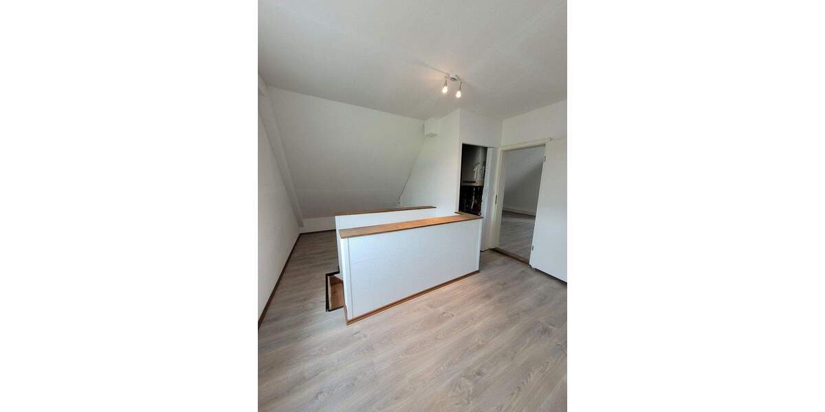 Mehrfamilienhaus, Wohnhaus Ostfildern Scharnhausen - 7 Zimmer, 291 m&sup2;, 990.000&euro; | Angebot:25724178
