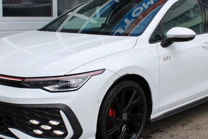 VW Golf 22.000 km 34.980 € Sindelfingen 71065