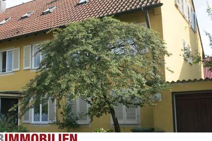 Haus Stuttgart Sillenbuch - 9 Zimmer, 215 m&sup2;, 795.000&euro; | Angebot:26236321