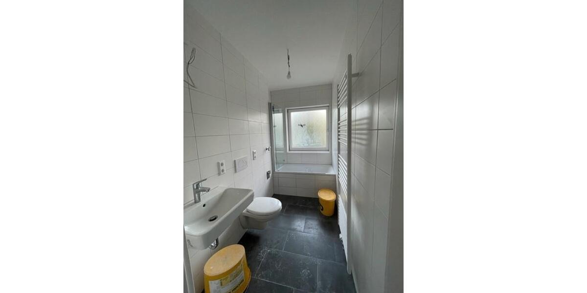 Etagenwohnung Esslingen am Neckar Brühl - 4 Zimmer, 72 m&sup2;, 811&euro; | Angebot:24876487