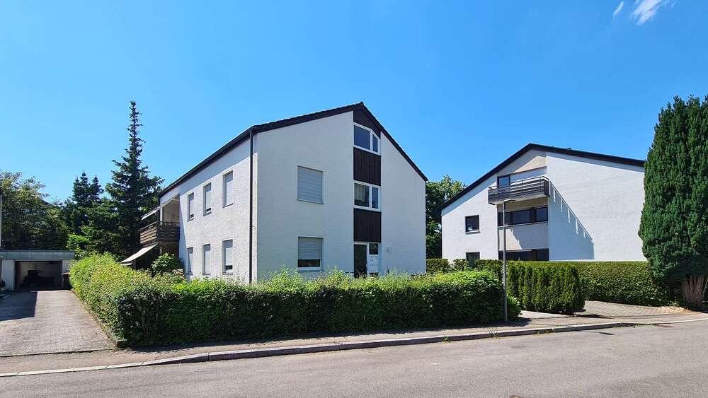 Einfamilienhaus Böblingen Dagersheim - 10.5 Zimmer, 265 m&sup2;, 870.000&euro; | Angebot:27014161