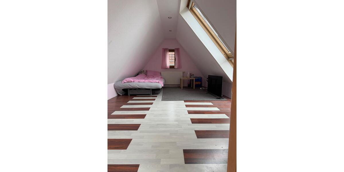 Maisonettenwohnung Stuttgart Stuttgart-Süd - 4 Zimmer, 60 m&sup2;, 1.050&euro; | Angebot:26313640