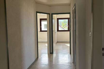 Wohnung Unterensingen - 5 Zimmer, 100 m&sup2;, 1.100&euro; | Angebot:26995786