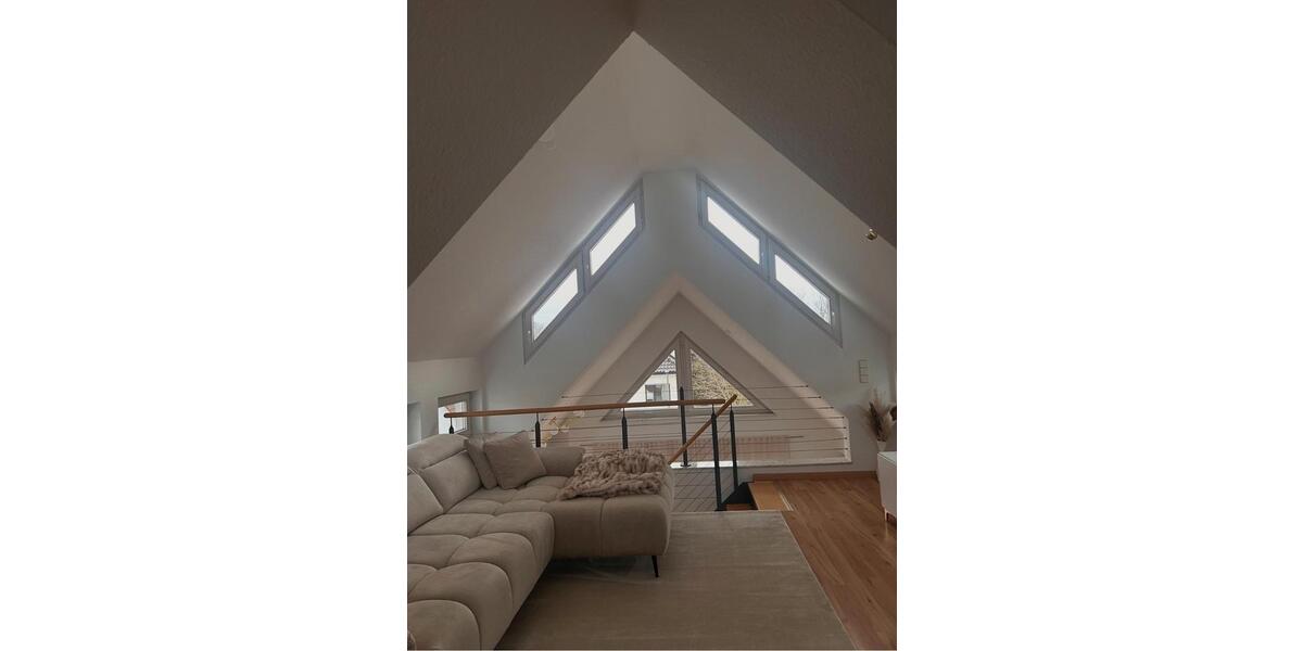 Maisonettenwohnung Leonberg - 3 Zimmer, 66 m&sup2;, 870&euro; | Angebot:26233426