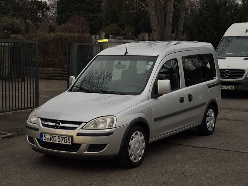Opel Combo 192.000 km 999 € Stuttgart 70374
